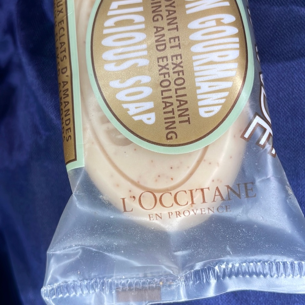 🎉HP!🎉  L'Occitane Delicious Amande French-milled LUXURY Almond bar